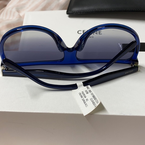 CELINE SUNGLASSES - Picture 8 of 9